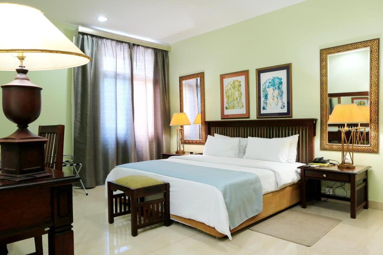 Hotel Terminus Мапуто Екстериор снимка