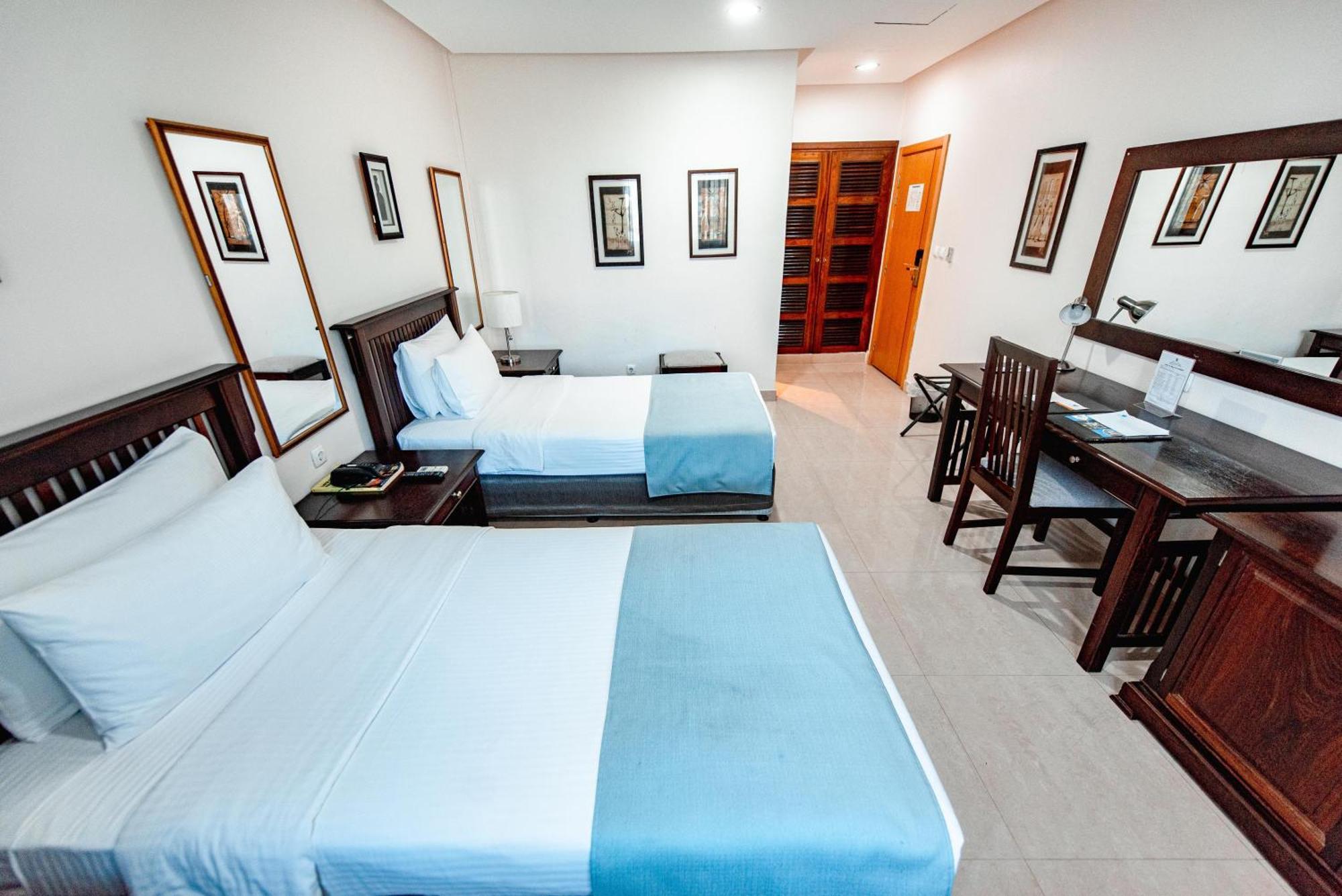 Hotel Terminus Мапуто Екстериор снимка